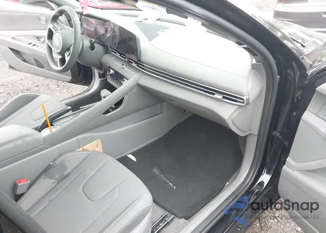 2024 Hyundai Elantra Sel z USA, uszkodzony, nr VIN KMHLM4DG6RU653322